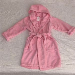 Bonpoint hooded bath robe size 6/8 years old.